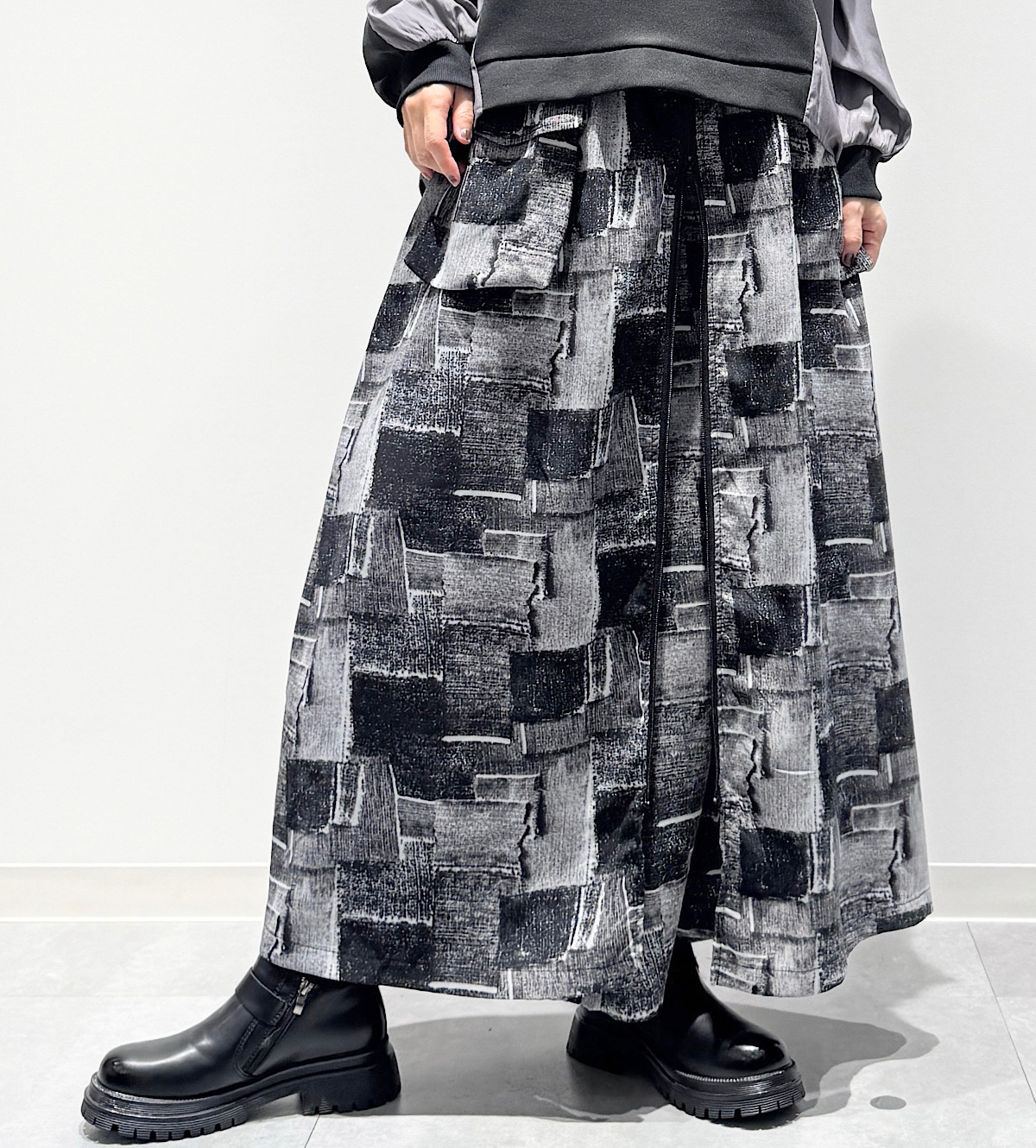 総柄フロントジップ２WAYパンツ