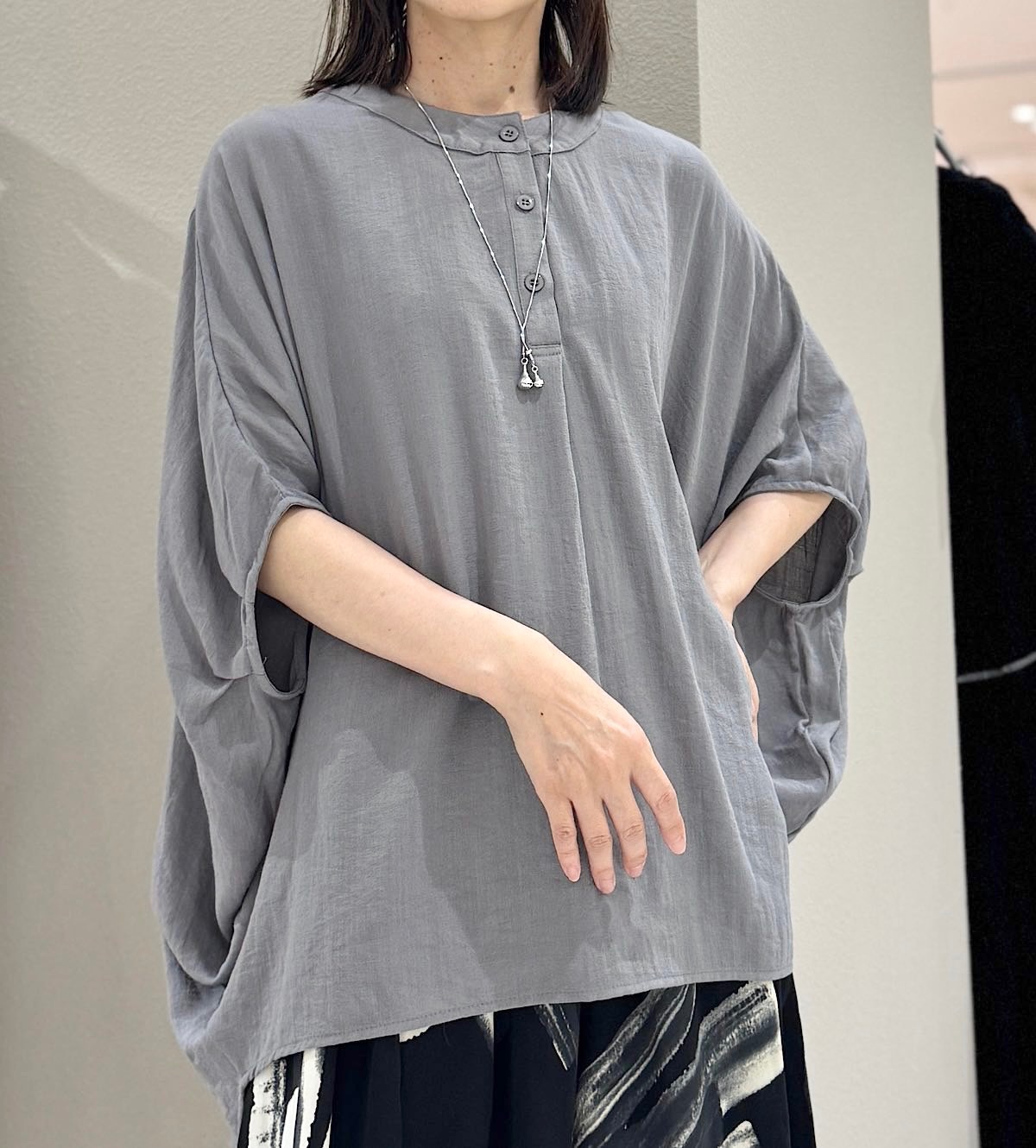 ドルマンバンドカラーシャツ