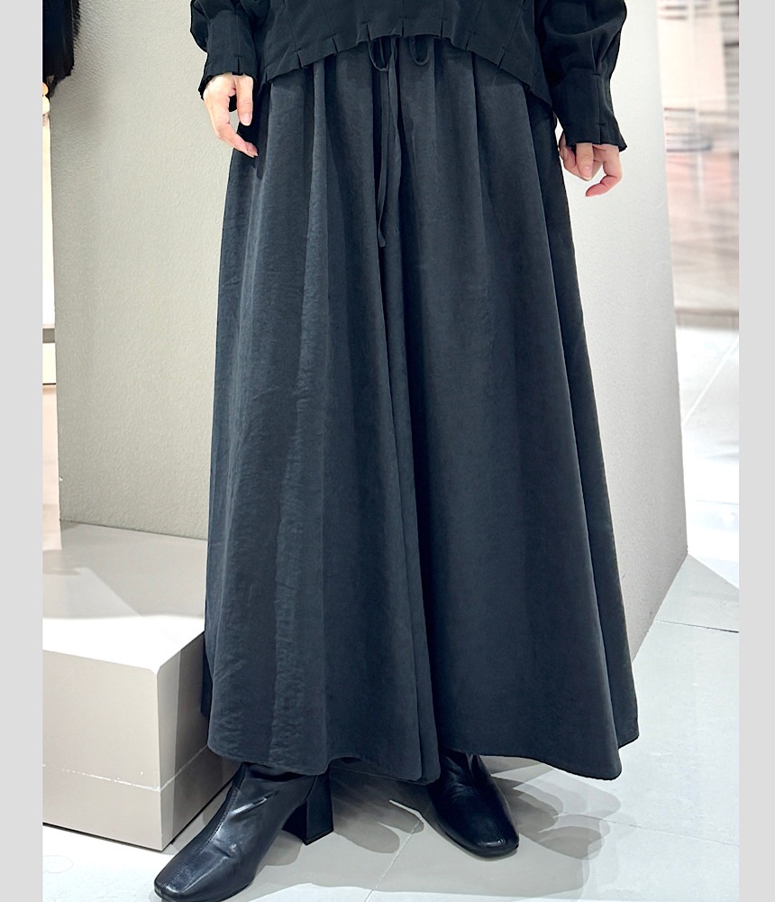 定番フレアワイドパンツ