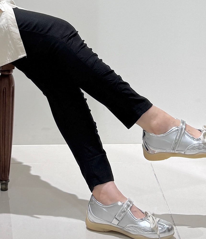 定番レギンスパンツ