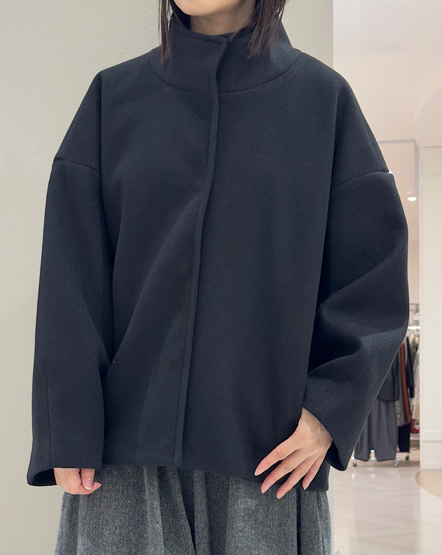 スタンドカラーコート