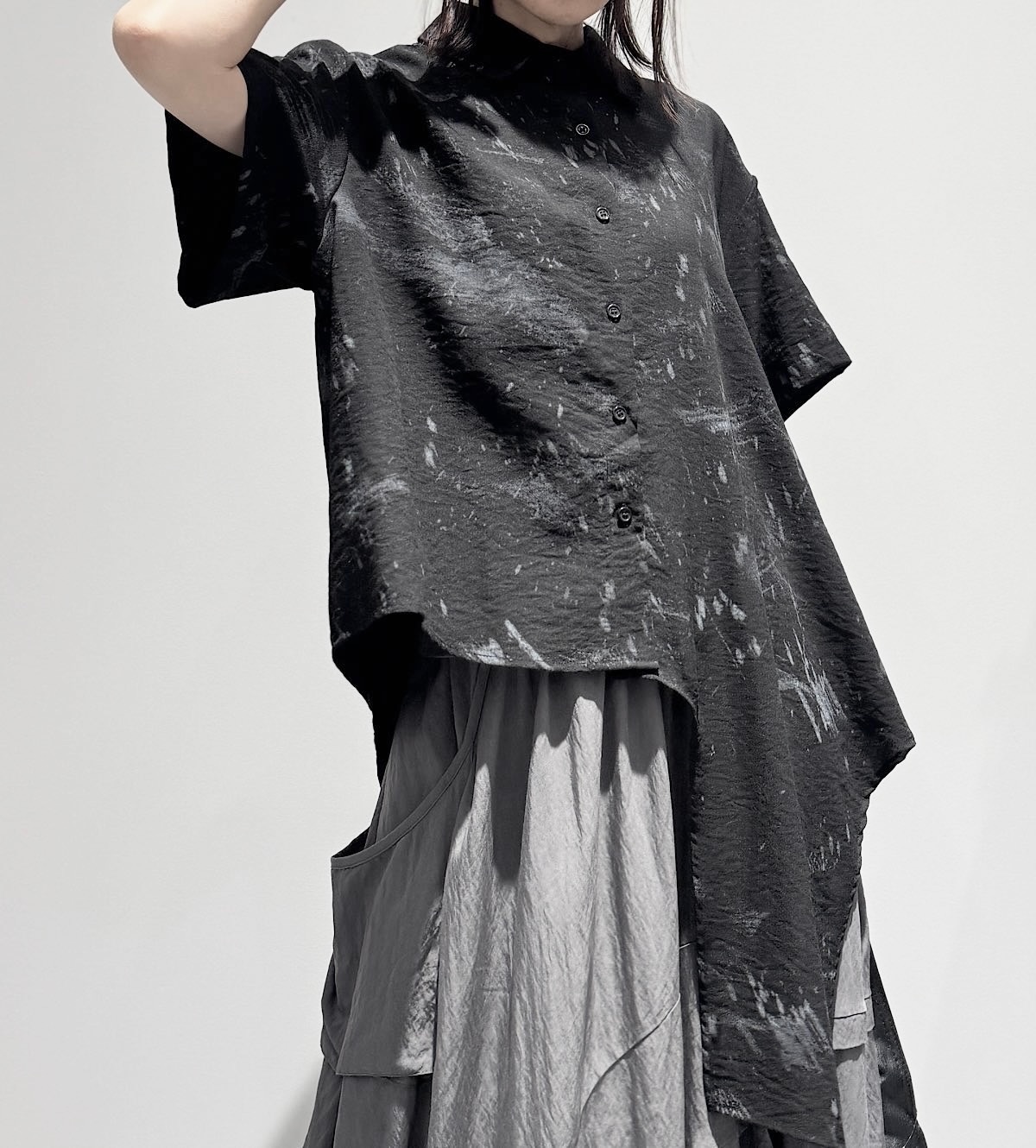 【数量限定】アシメプリントシャツ