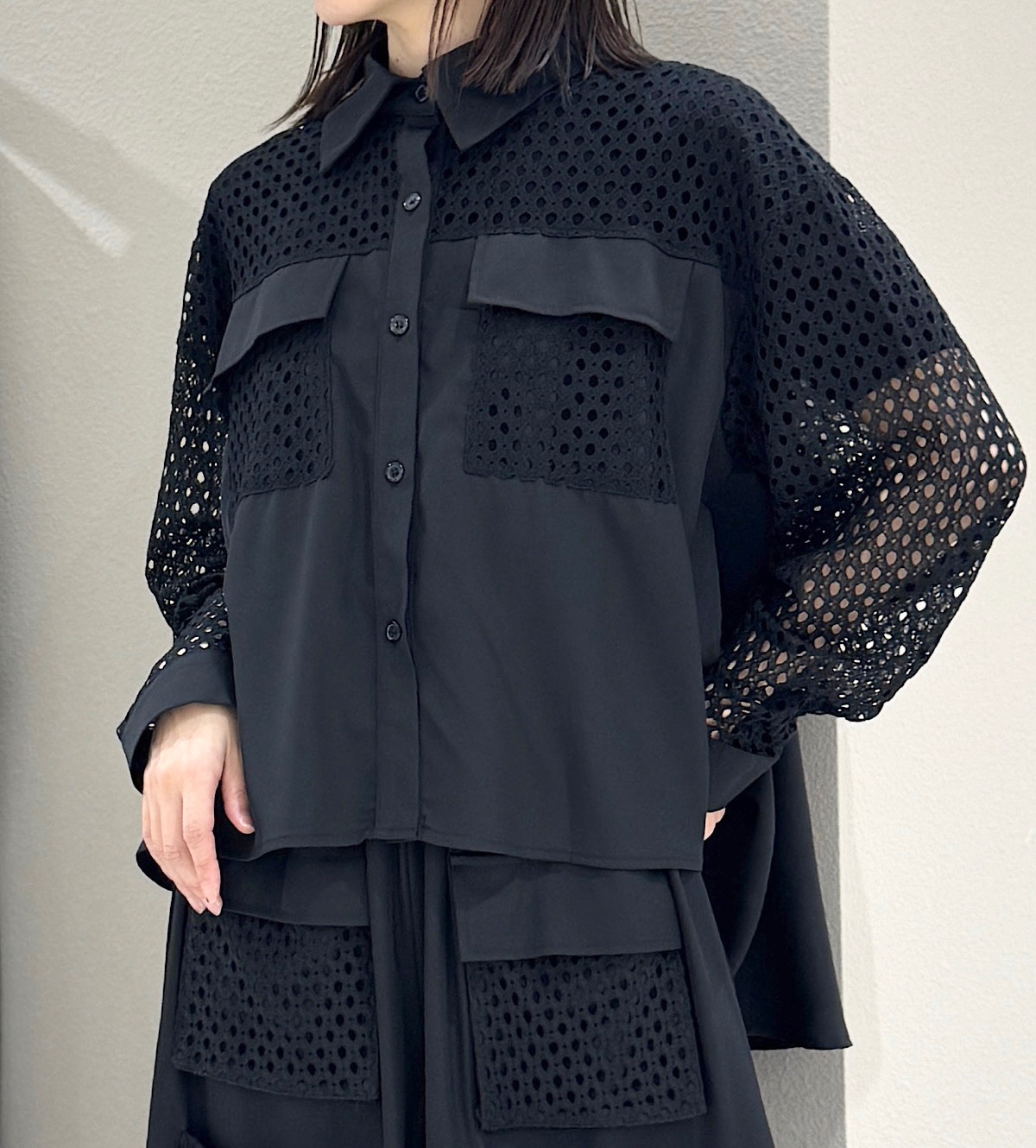【予約商品】部分メッシュフレアシャツ