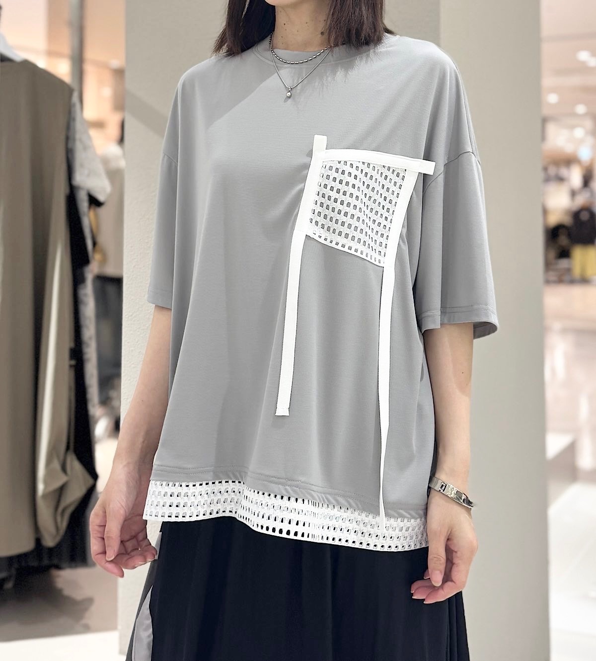 メッシュデザインカットソー