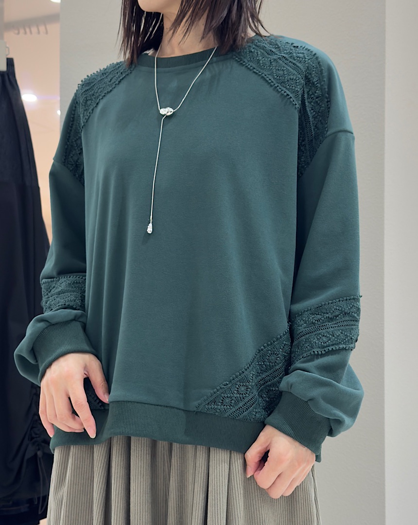 部分レース使いプルオーバー