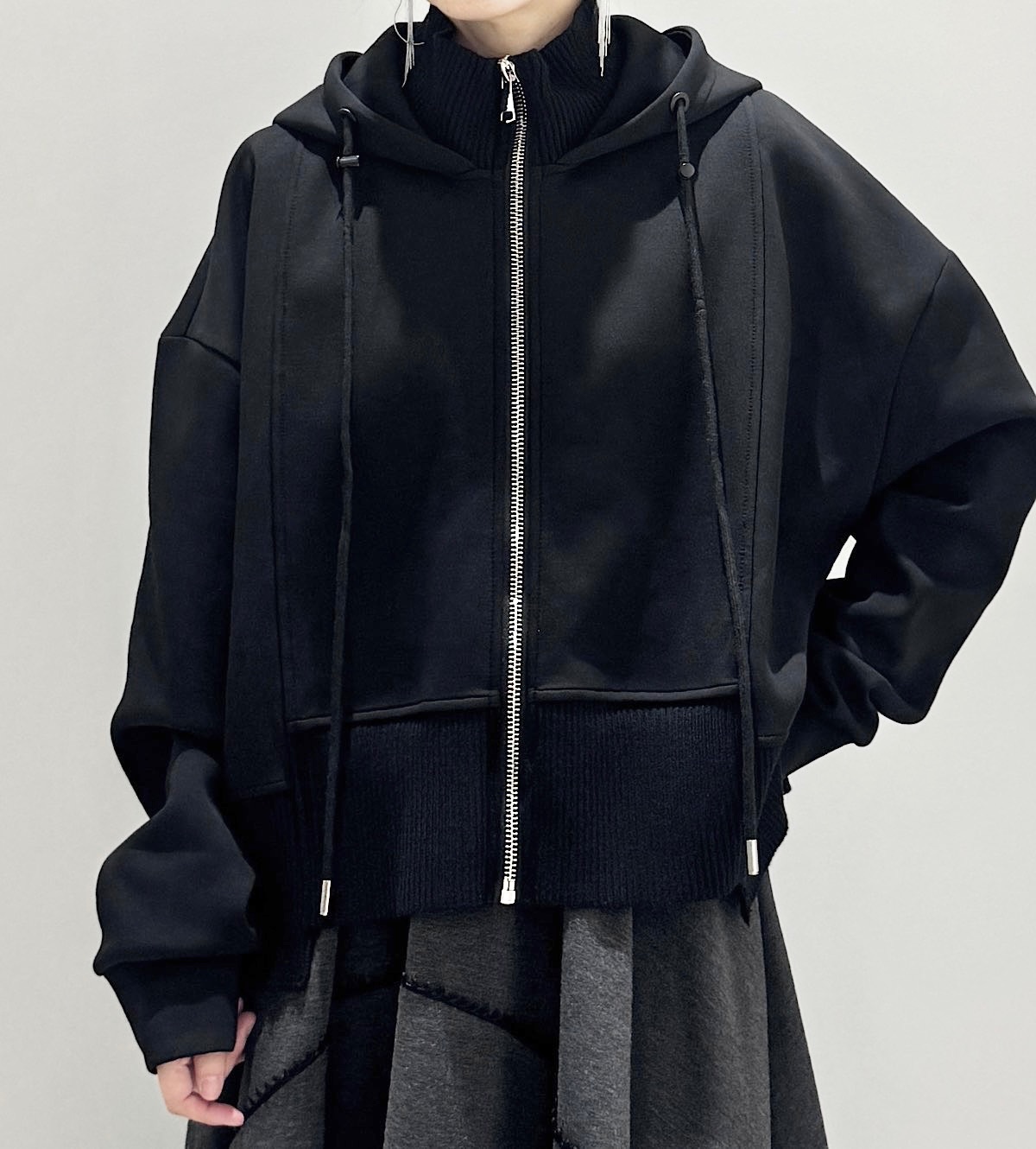 【予約商品】襟裾リブショートジャケット