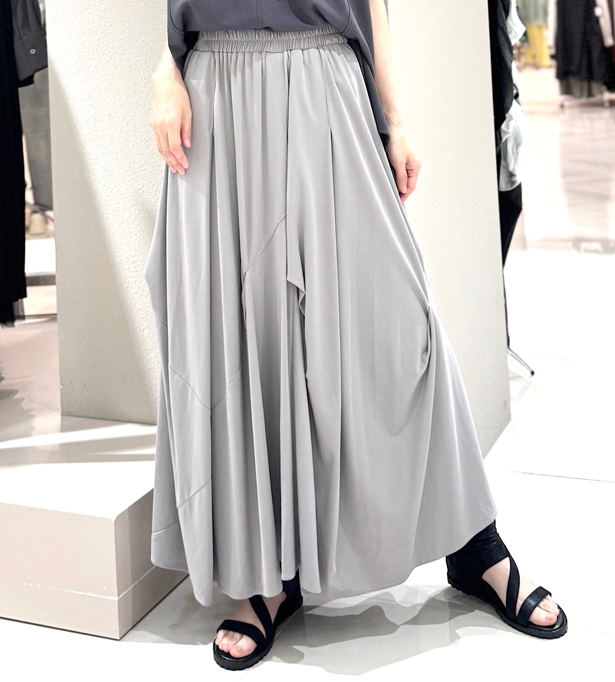タックギャザーロングスカート
