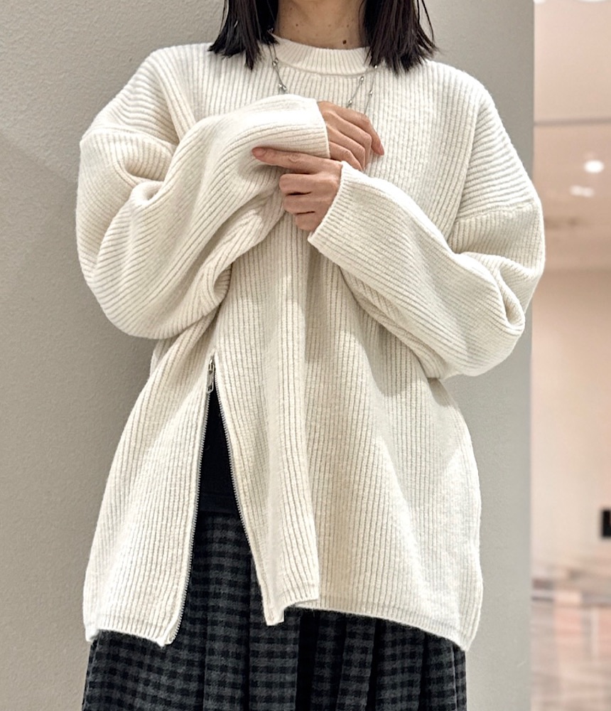裾ジップ畦編みニット