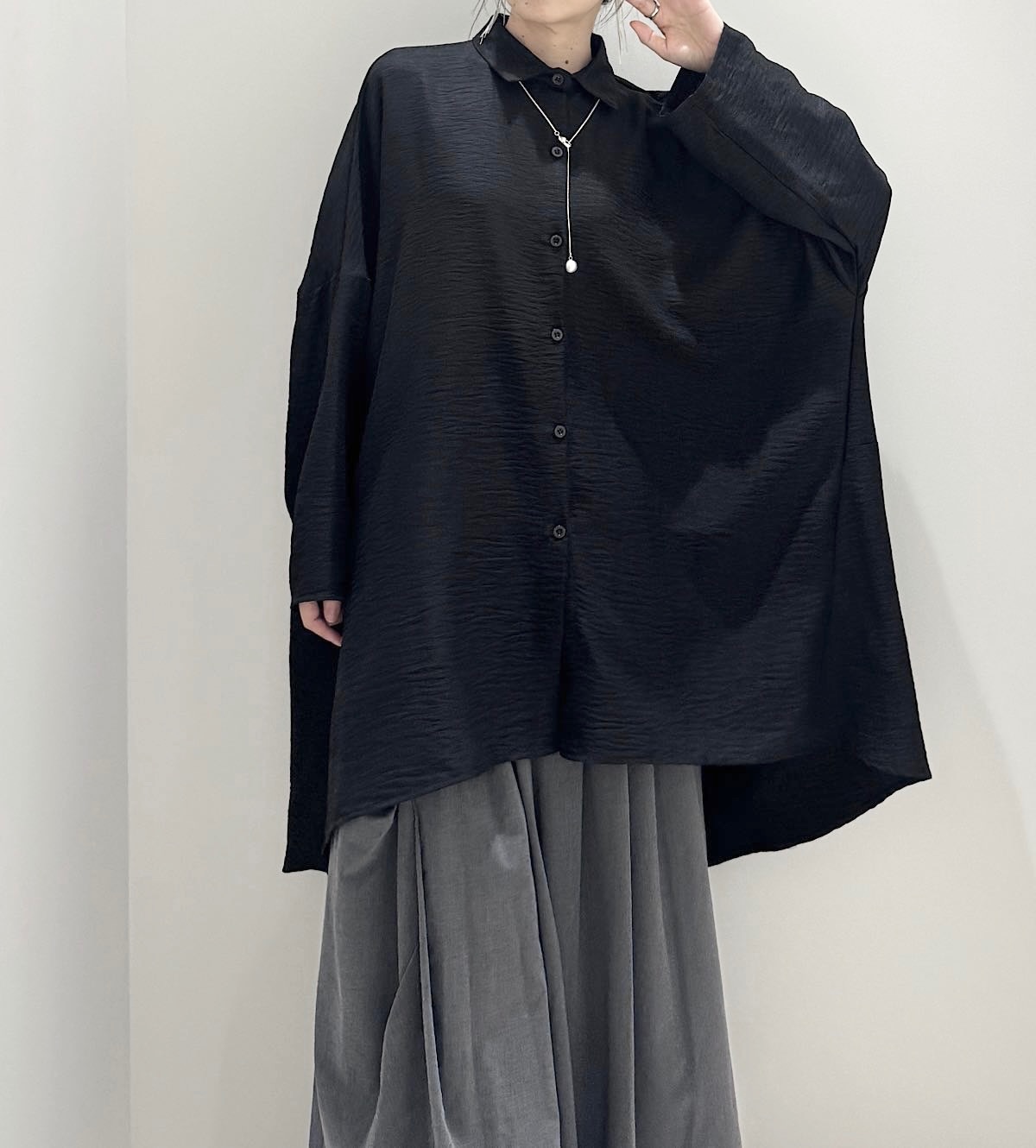 ビッグシルエット長袖シャツ
