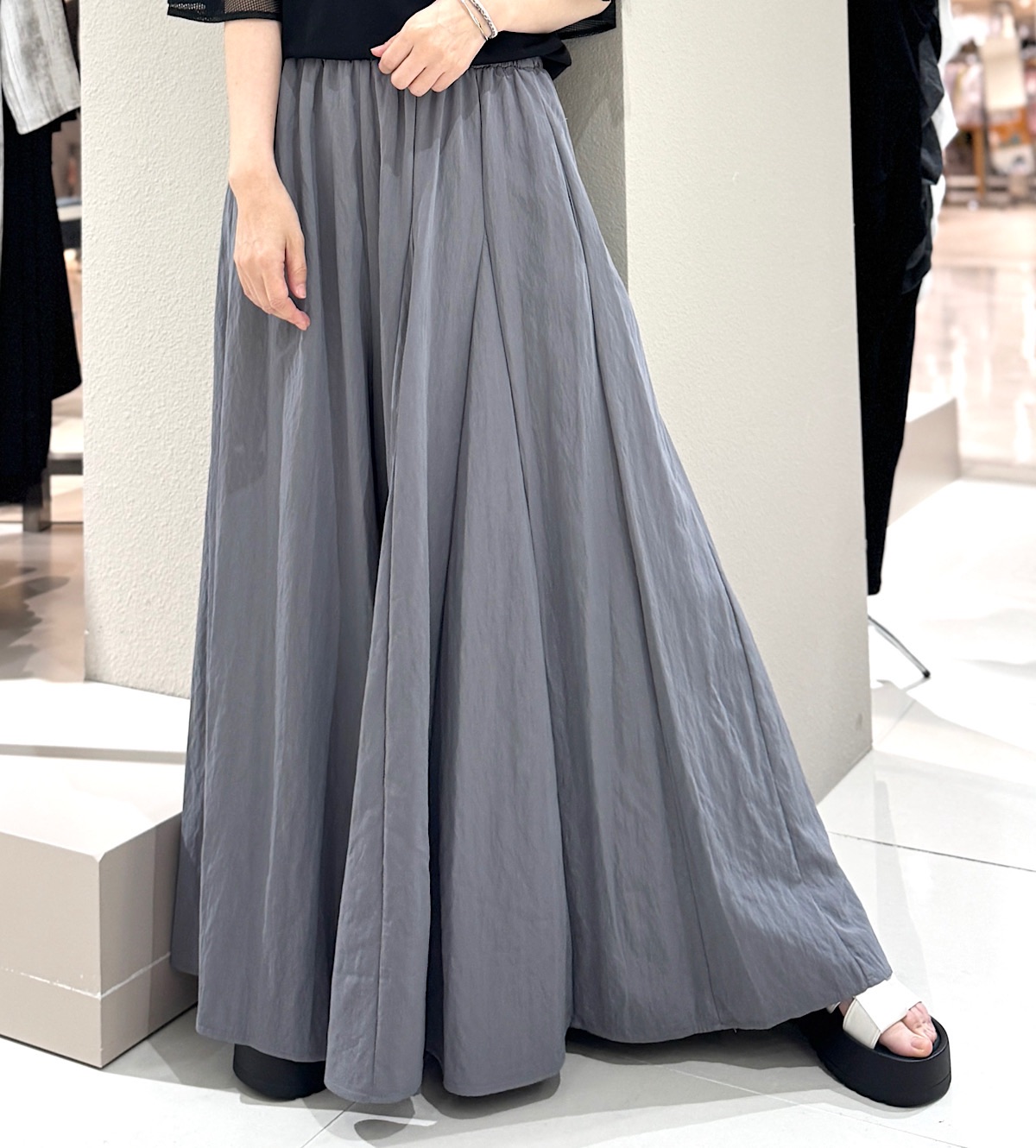 アシメフレアワイドパンツ
