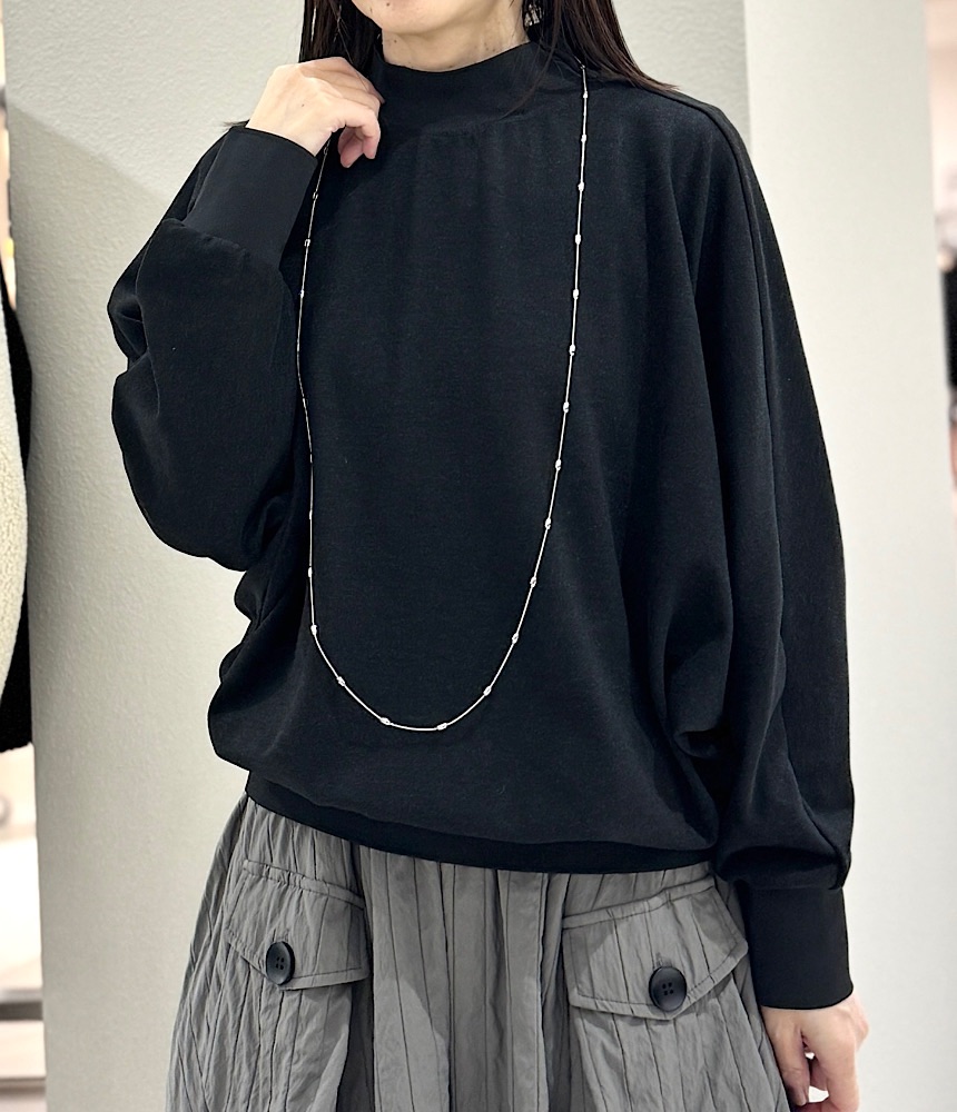 ハイネックドルマンカットソー