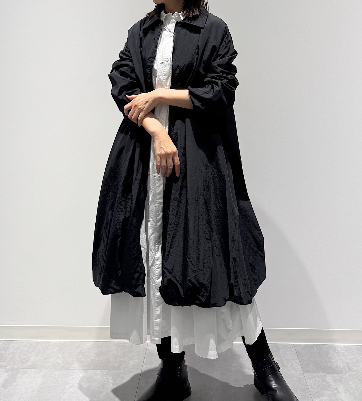 裾袖バルーンコート